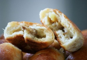 Печеные пирожки с картошкой